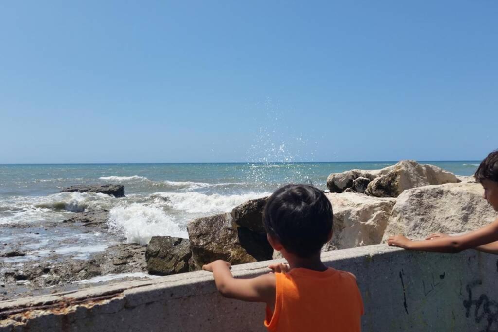 Roman Riviera Anzio Buitenkant foto